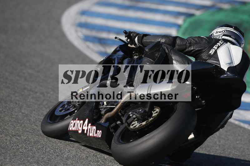 /Archiv-2024/02 29.01.-02.02.2024 Moto Center Thun Jerez/Gruppe blau-blue/backside